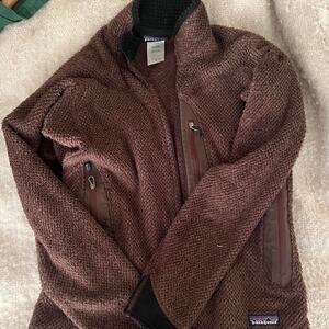 Vintage Patagonia Jacket in Brown (Small)